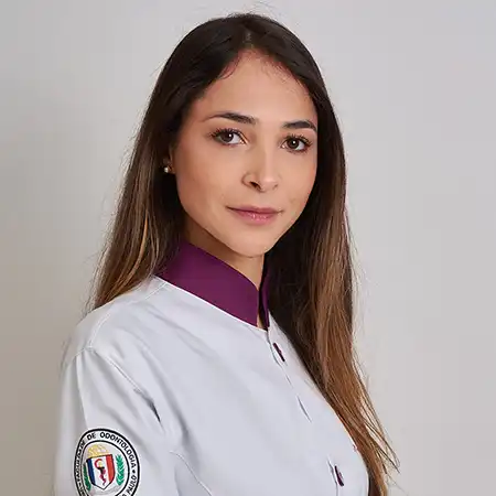 Dra. Karin Landmayer (cirurgiã-dentista) - Bonassi Odontologia